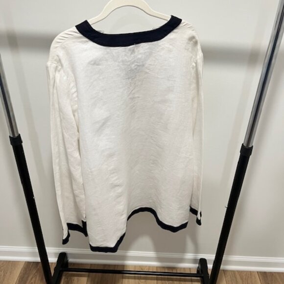 Navy Accent Linen Tunic - Picture 7 of 7